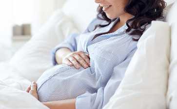 紧急通知！包机接返中国公民！深夜，乌俄军队发生激烈交火......