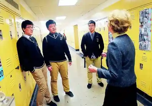 小留学生在美国：成绩比国内好 过年的日子最难熬