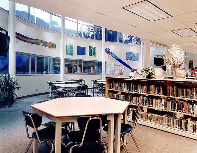 印尼乌达雅纳大学第四届国际教育文化节开幕