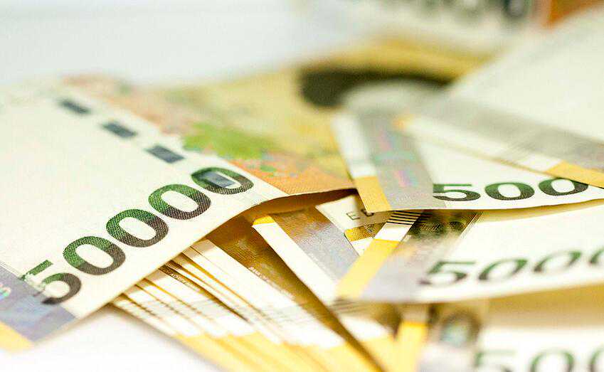 乐山“地沟油”首次走出国门 加工后可作航空燃料