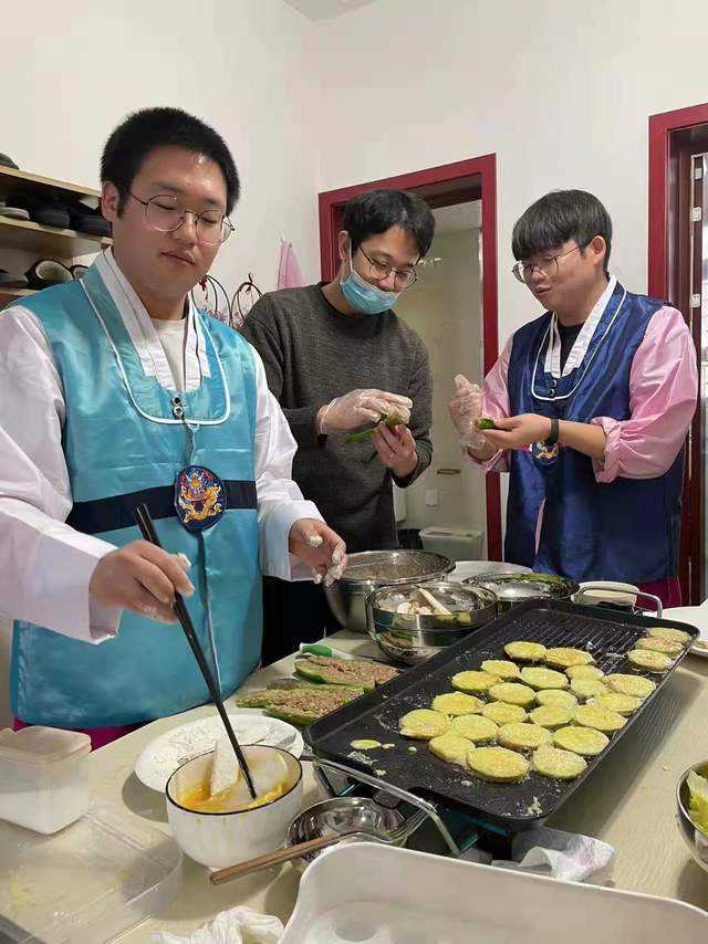 美国专家爆料，泽连斯基向海外大量转移财产，计划逃离乌克兰