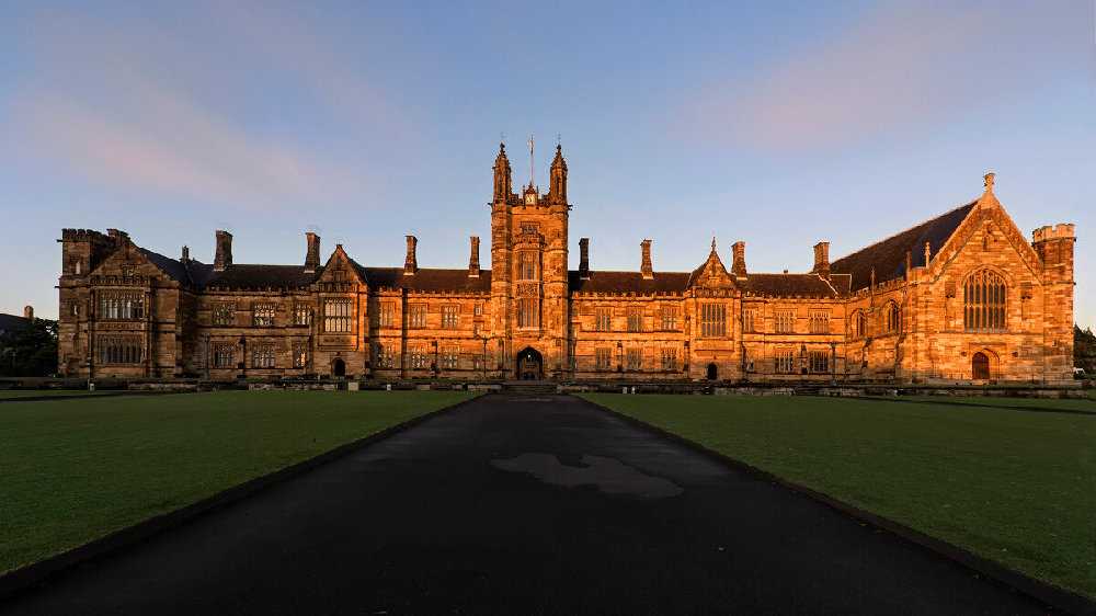 飞来峰因“浙大女生被害案”被告冤不冤？家属：景区管理松懈 保安错失救人良机